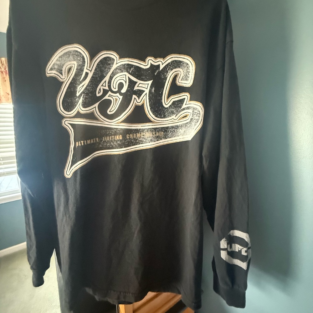 Y2K Rare UFC Black Long Sleeve Shirt